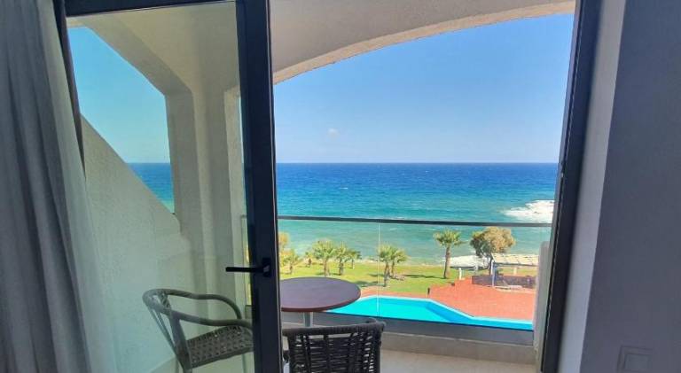 Stella Beach Hotel — photo 2