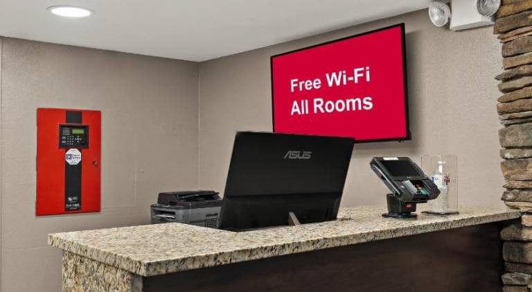 Red Roof Inn Spartanburg - I-85 — photo 3