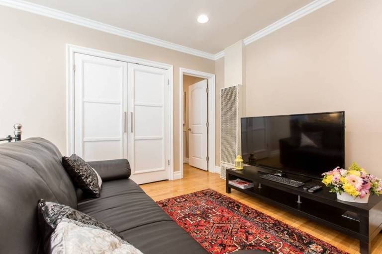 Apartment Burbank