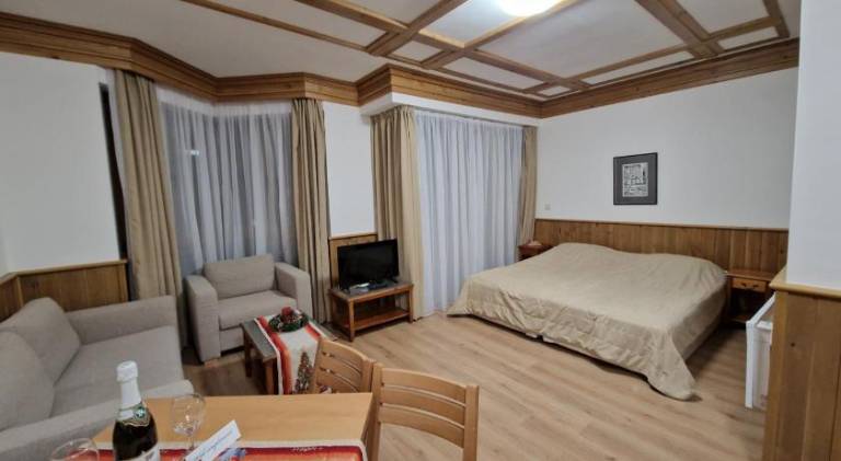 Pirin Golf Private Apartments & Studios — photo 2