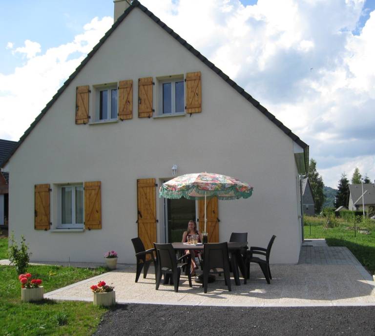 House with garden & grill | Lake view — photo 2