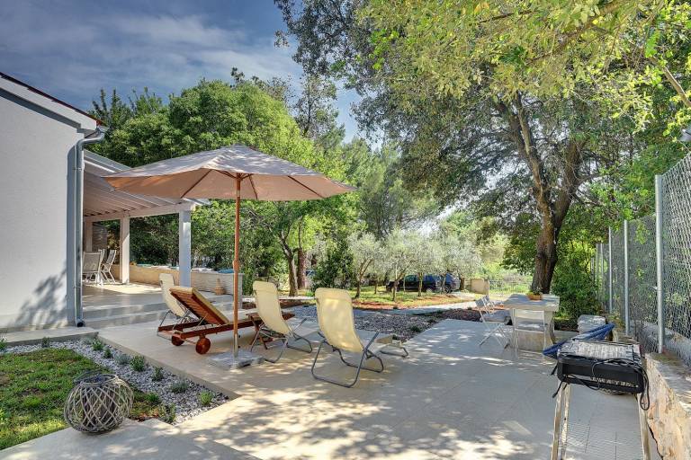 Cottage only 20 meters from the beach — photo 3