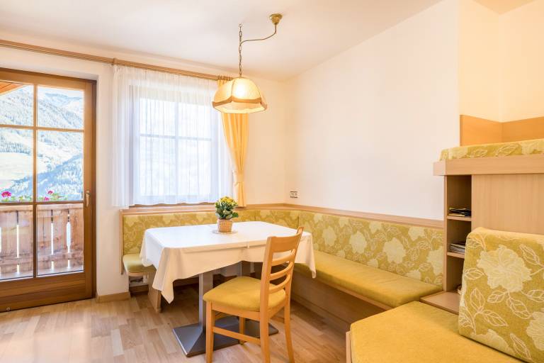 Apartment "Kuglerhof 2" with Mountain View, Wi-Fi, Balcony, Terrace & Garden; Pet Friendly — photo 5
