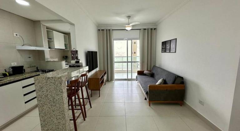 Apartment with pool — photo 2