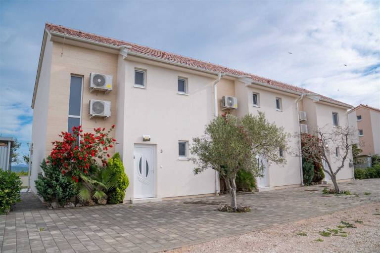 Villa Privlaka