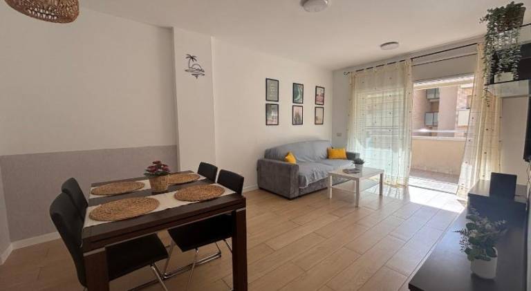 Apartment with garden, terrace & private pool in Lloret de Mar