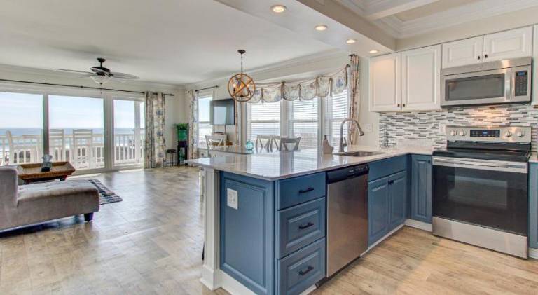 Whitecaps D by Carolina Beach Realty — photo 3