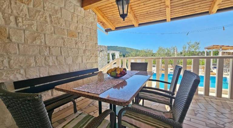 Pleasant villa with pool | Dogs allowed — photo 4