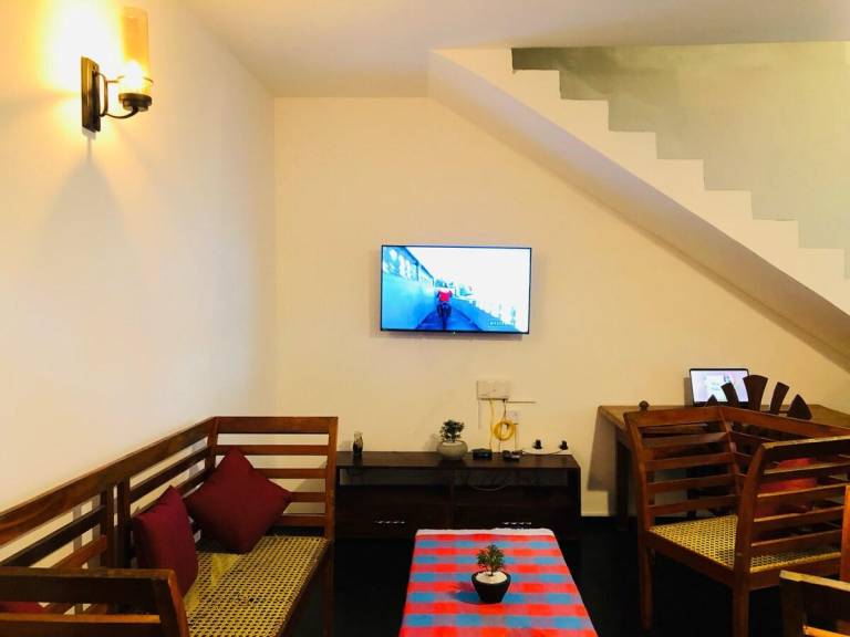 Vacation home with barbeque & garden | Perfect for remote work — photo 3