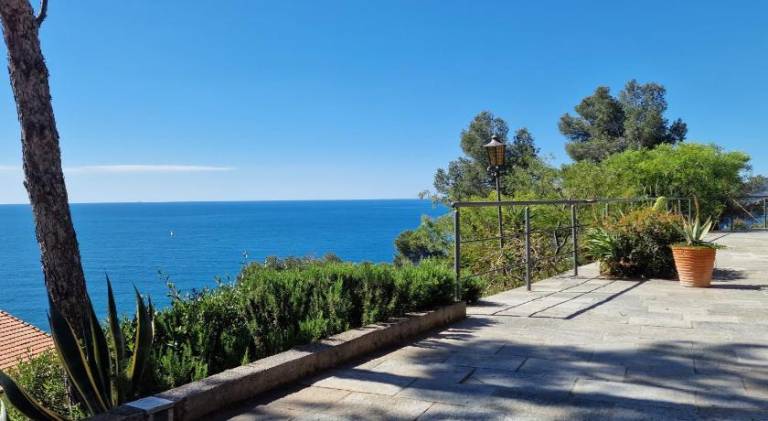 Holiday apartment with 2 rooms for 4 persons in San Bartolomeo al Mare