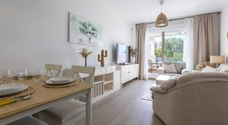 Fully equipped holiday apartment with terrace, garden & private pool | Pets are welcome — photo 3