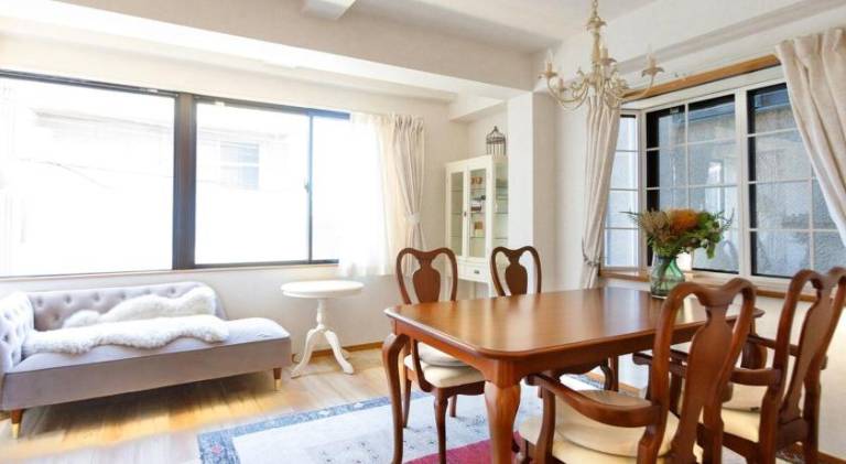 Villa with 1 room for 11 persons in Tokyo