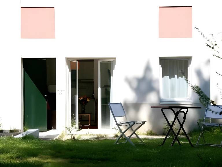Serviced apartment with 2 rooms for 127 persons in Saint-Herblain