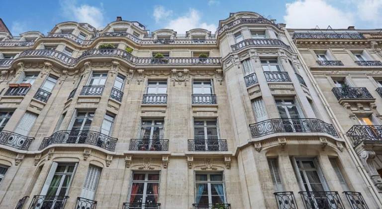 Holiday apartment | Next to Arc de Triomphe | Pets are welcome in Puteaux