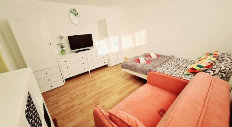 Apartment | Pet-friendly — photo 2