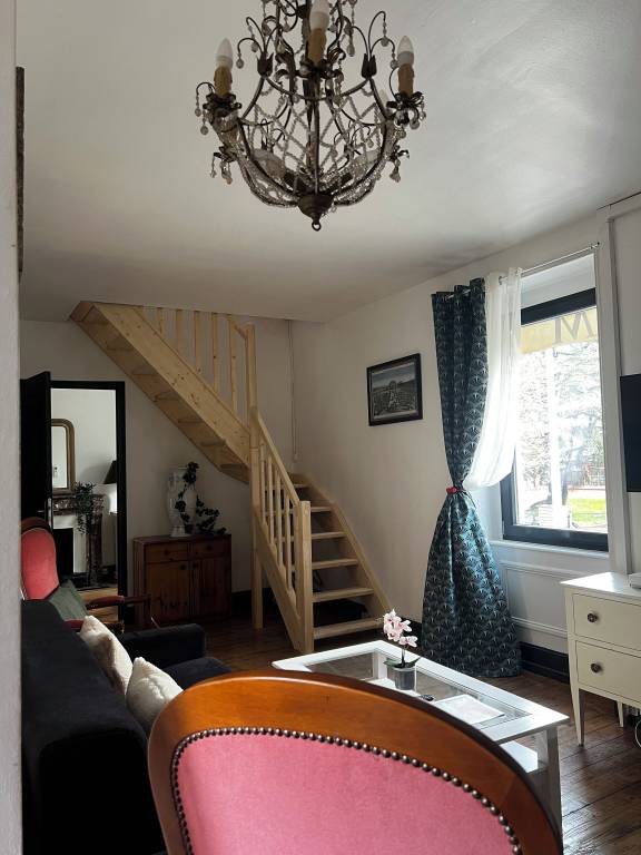 Apartment  Bourg-en-Bresse