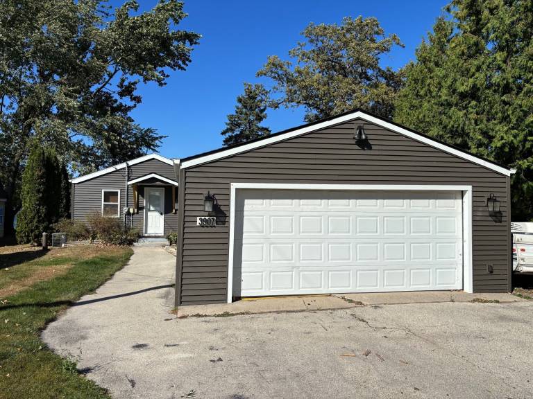 Cabin Sturgeon Bay