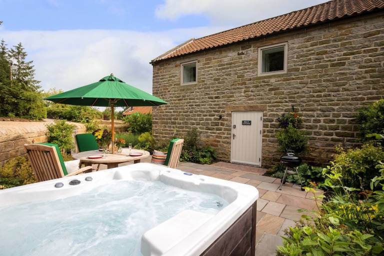 Cottage Harwood Dale