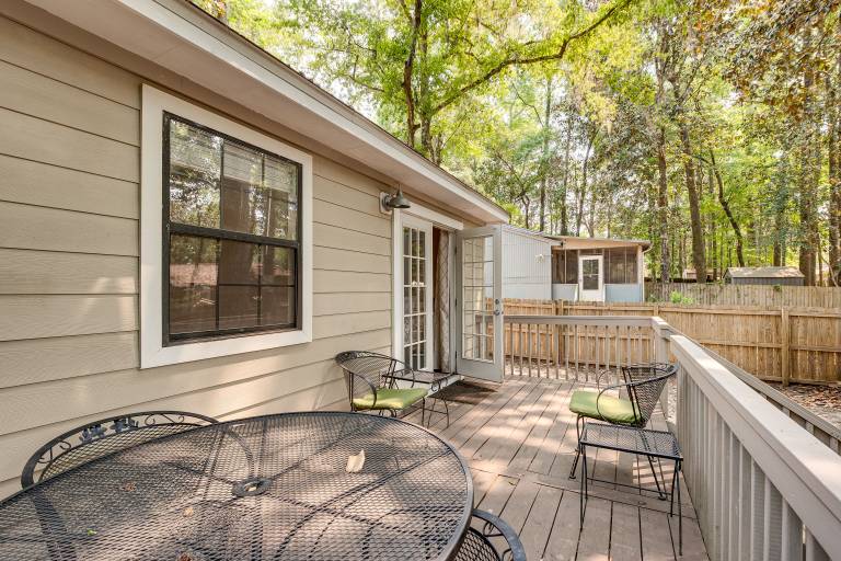 Charming Tallahassee Townhouse  3 Mi to FSU! — photo 2