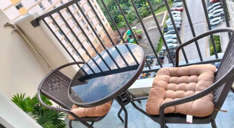 Serviced apartment with private pool & terrace — photo 4