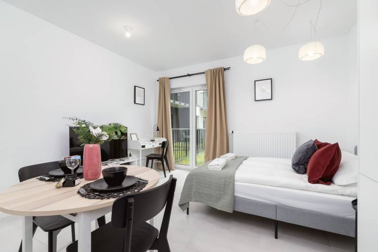 Children-friendly beautiful studio with patio | Pets are welcome — photo 3