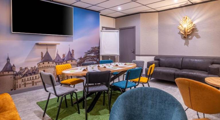 Ibis Styles Blois Centre Gare — photo 3