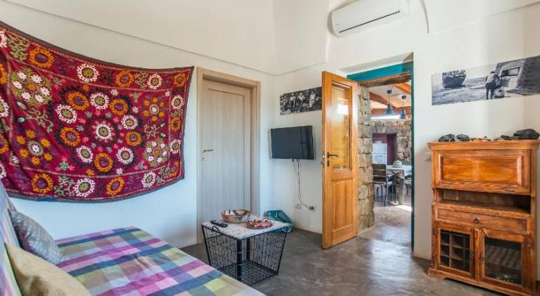 Vacation home with patio & yard | Pets are welcome — photo 2