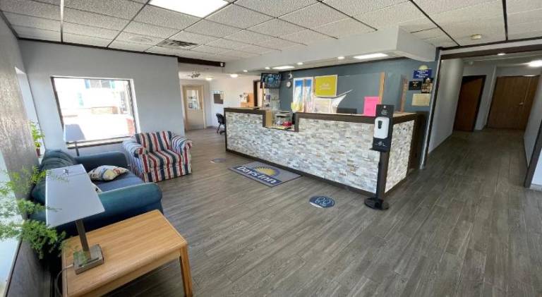 Days Inn by Wyndham Alpena — photo 5