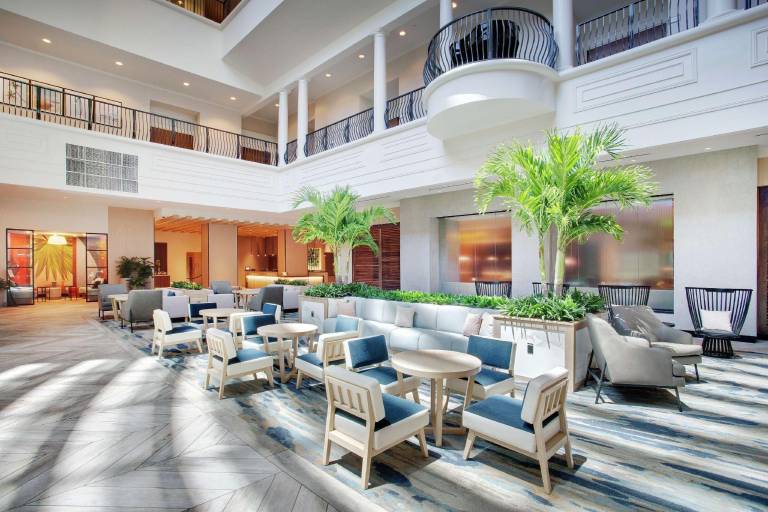 Embassy Suites by Hilton Tampa Downtown Convention Center — photo 3