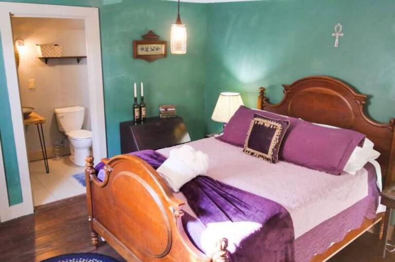 Accommodation  South 7th Ward