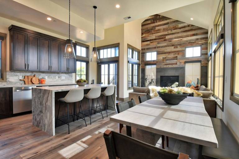 Luxury Amenities, Bonus Room, Great Location Recreation! in Park City, UT