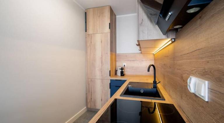 Apartment with patio — photo 3