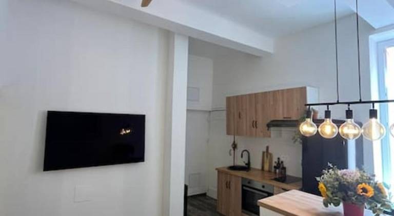 Holiday apartment | Near Marseille Cathedral | Pet-friendly — photo 2