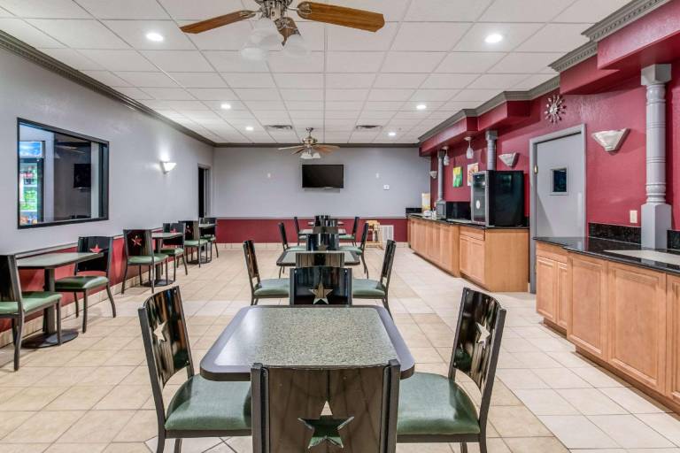 Quality Inn Ozona I-10 — photo 4