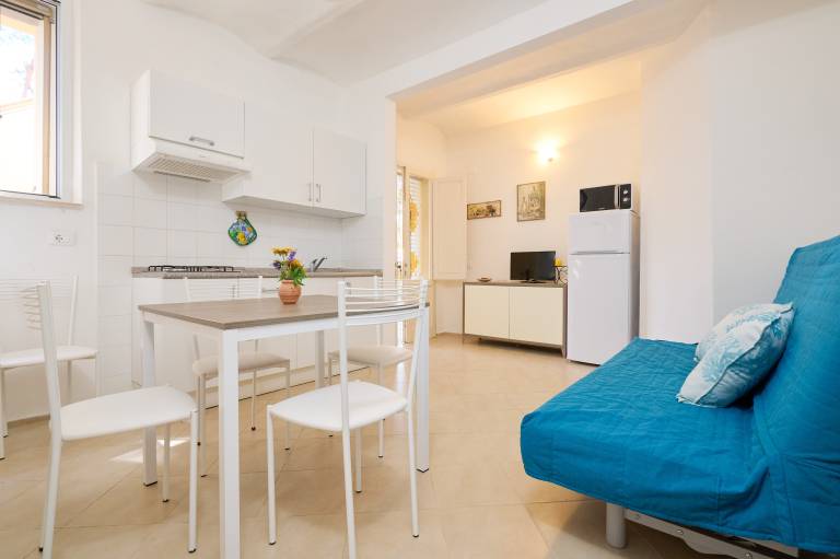 Rental apartment with barbeque & garden | Garden view — photo 4