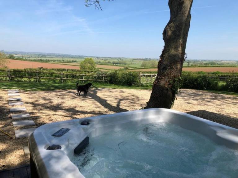 Fully equipped cottage with garden & jacuzzi | Dogs allowed — photo 2
