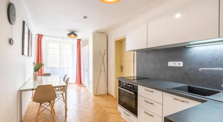 Serviced apartment | Close to Prague astronomical clock | Pet-friendly — photo 2