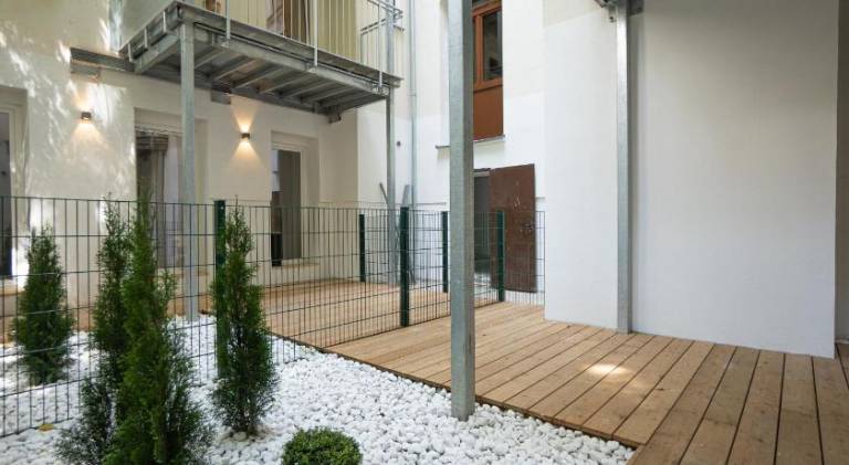 Pleasant holiday apartment with patio | Close to Belvedere | Dogs allowed — photo 3