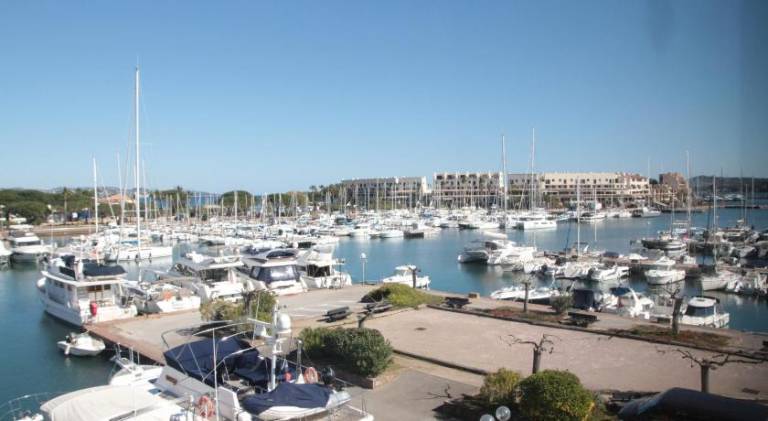 Beautiful apartment with jacuzzi & pool | Close to the beach | Pet-friendly — photo 3