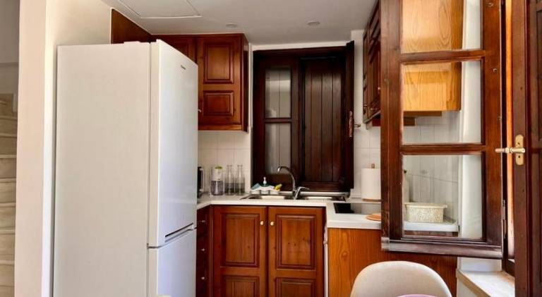 Apartment with terrace — photo 2
