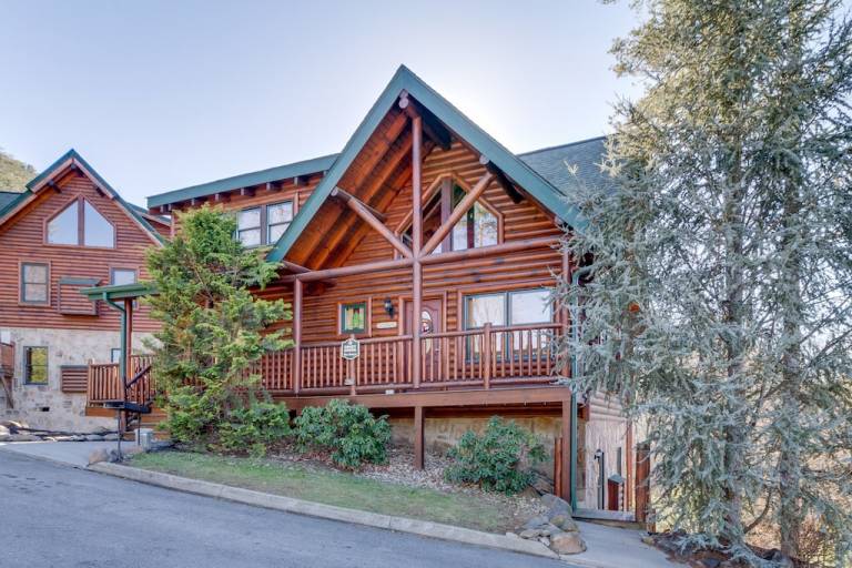 Cabin  Pigeon Forge