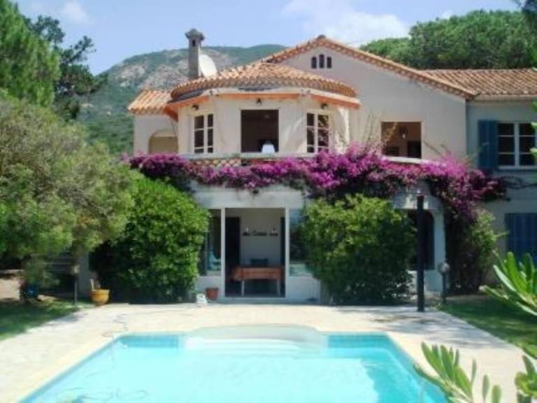 Maison de vacances  Vico