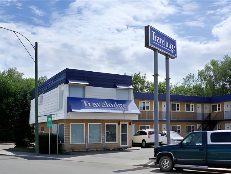 Travelodge by Wyndham Moose Jaw — photo 4