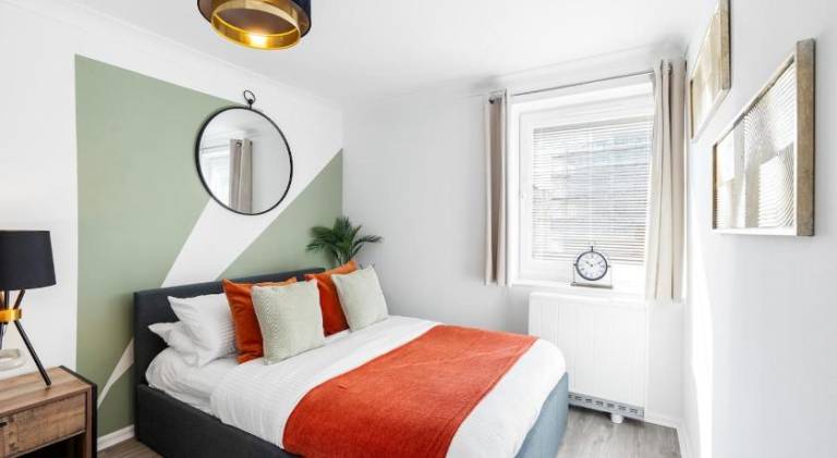 Nice rental apartment | Next to British Airways i360 | Pets are welcome — photo 2