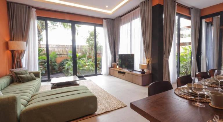 Villa with terrace, yard & private pool | Good for workation | Dogs allowed — photo 2