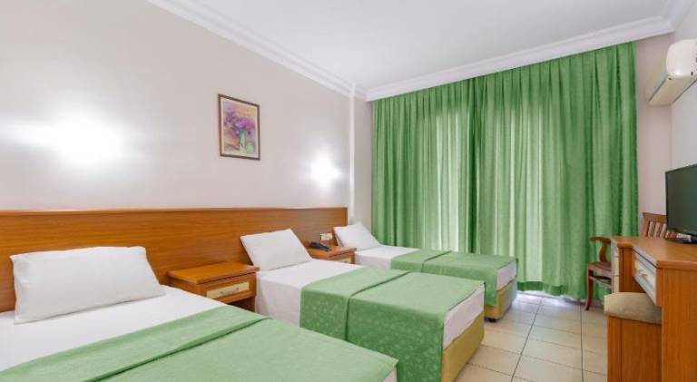 Alanya Beach Hotel — photo 2