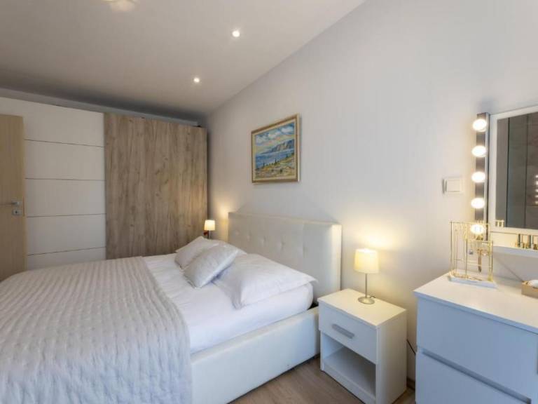 Rental apartment with 3 rooms for 7 persons — photo 4