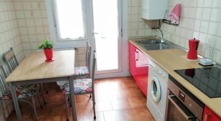 Rental apartment with 2 rooms for 4 persons — photo 5