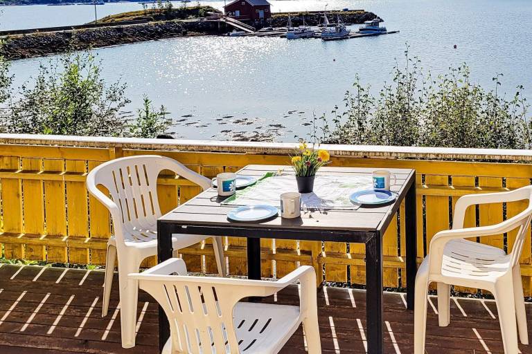 Hus Naustbukta