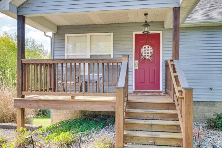 Cottage  Taylorsville